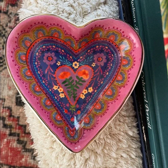 •| trinket dish - Picture 2 of 8